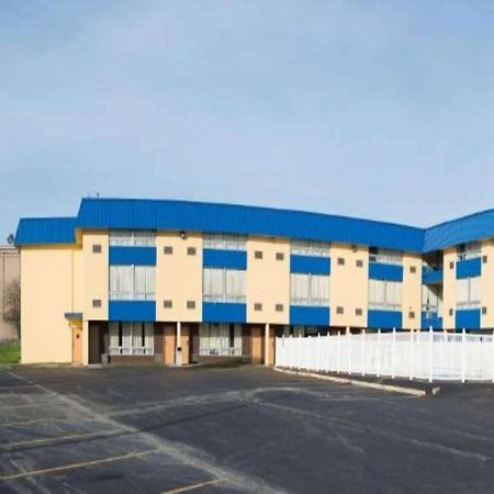 Days Inn By Wyndham Fort Wright Cincinnati Area Екстер'єр фото