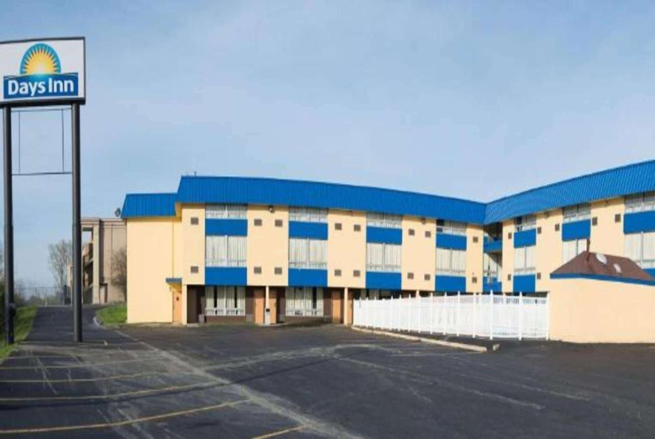 Days Inn By Wyndham Fort Wright Cincinnati Area Екстер'єр фото