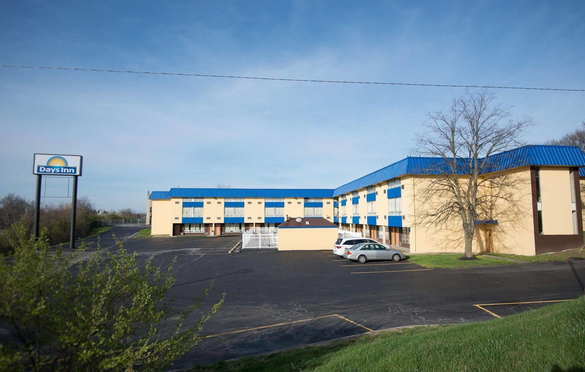 Days Inn By Wyndham Fort Wright Cincinnati Area Екстер'єр фото